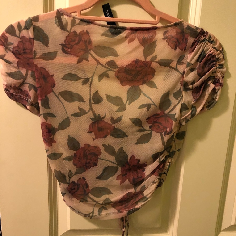 UO Rose Mesh Crop Top - Picture 8 of 9